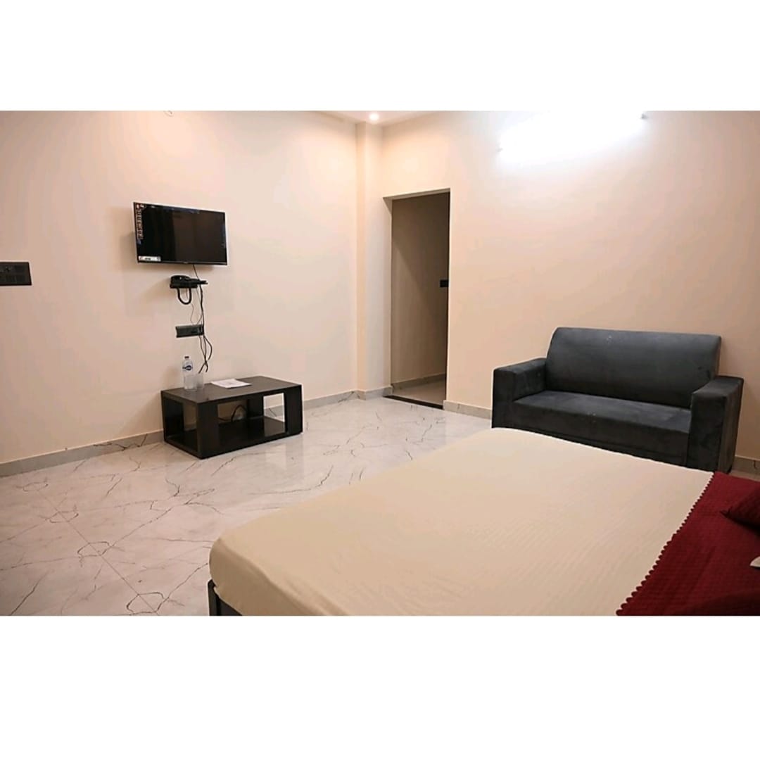 Deluxe room with TV